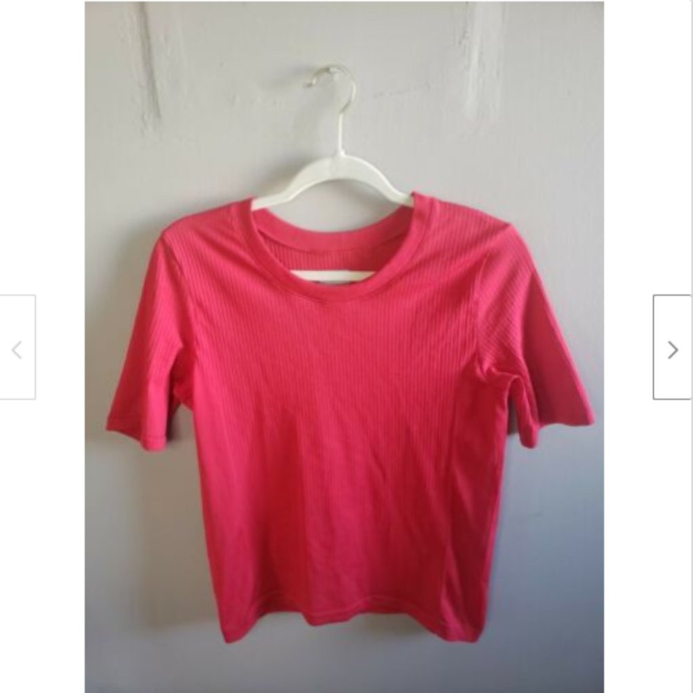 Athleta Crew Neck Short Sleeve Compression Top Size M